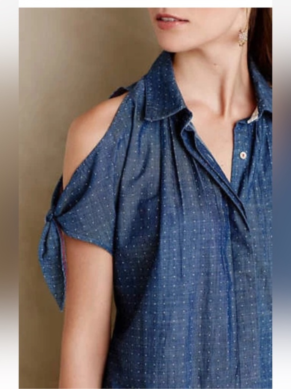 ANTHROPOLOGIE HOLDING HORSES COLD SHOULDER CHAMBRAY DENIM BUTTON TOP Sz 12
